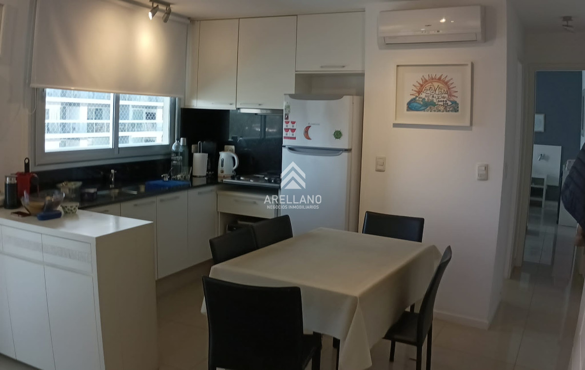 Apartamento ID.2769 - Venta apartamento 2 dormitorios Playa Mansa 