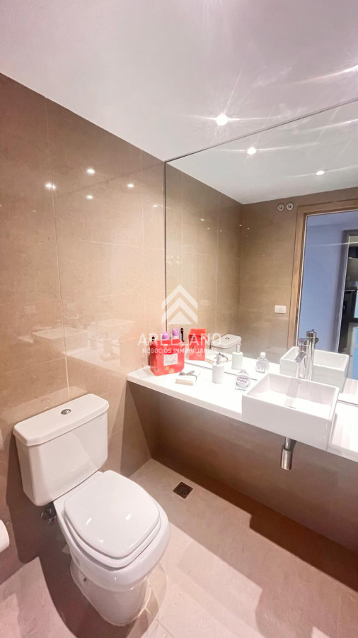 Apartamento ID.5149 - 2 dormitorios vista al mar y garage