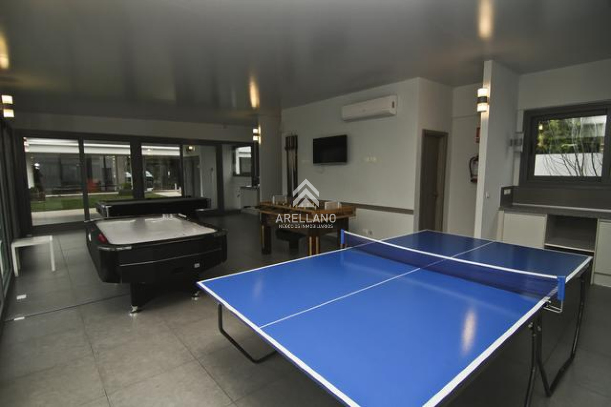 Apartamento ID.5149 - 2 dormitorios vista al mar y garage