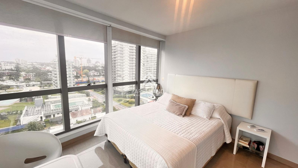 Apartamento ID.5149 - 2 dormitorios vista al mar y garage