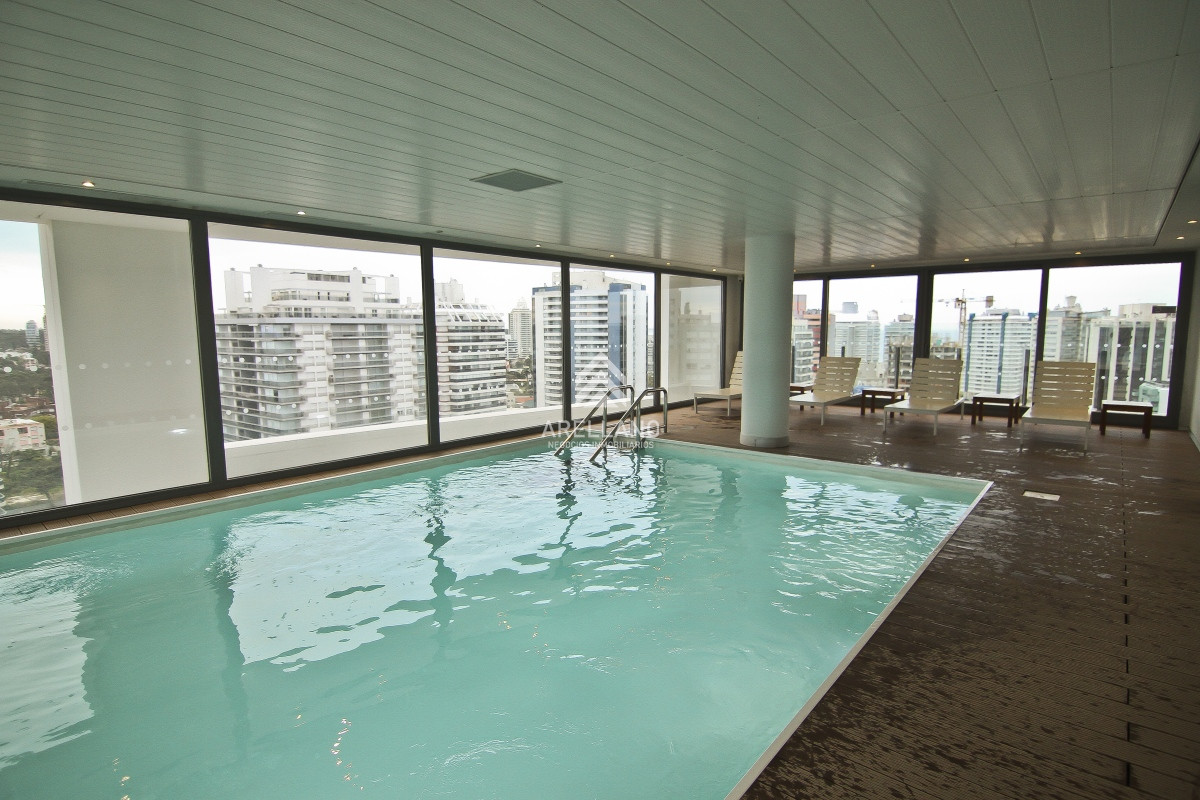 Apartamento ID.5149 - 2 dormitorios vista al mar y garage