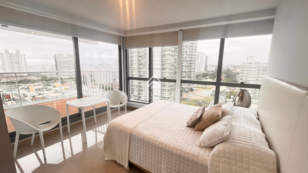 Apartamento ID.5149 - 2 dormitorios vista al mar y garage