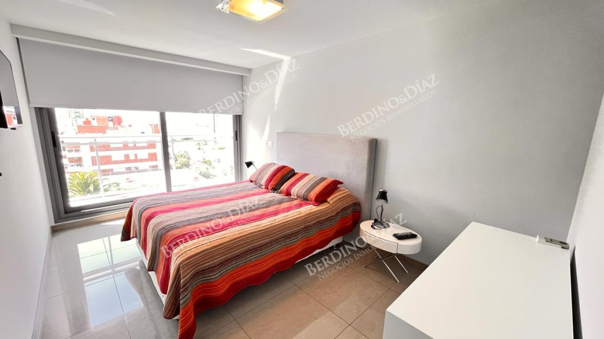 Apartamento ID.3019 - Tres dormitorios con vista al mar 