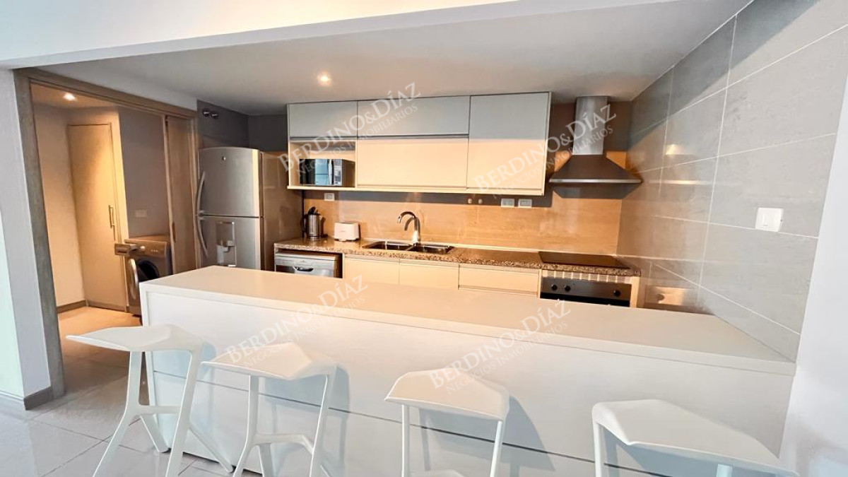 Apartamento ID.3019 - Tres dormitorios con vista al mar 