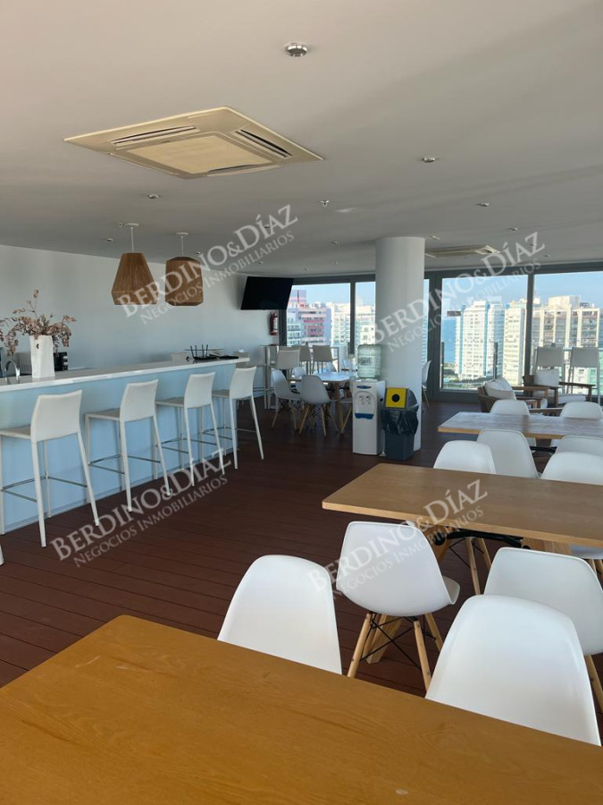 Apartamento ID.3019 - Tres dormitorios con vista al mar 