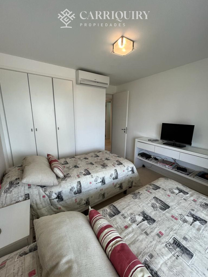 Apartamento ID.9588 -  Tres dormitorios en Playa Mansa