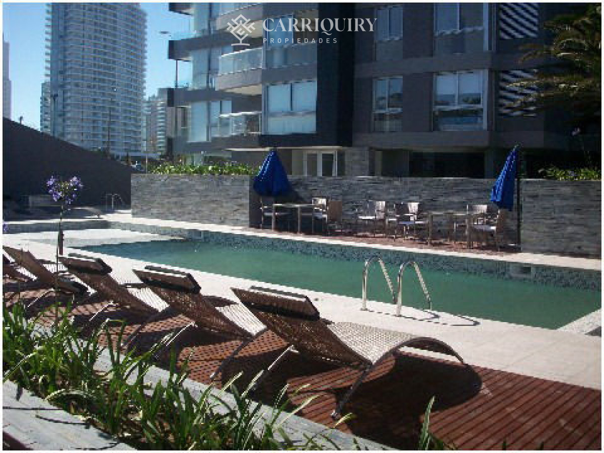 Apartamento ID.9588 -  Tres dormitorios en Playa Mansa