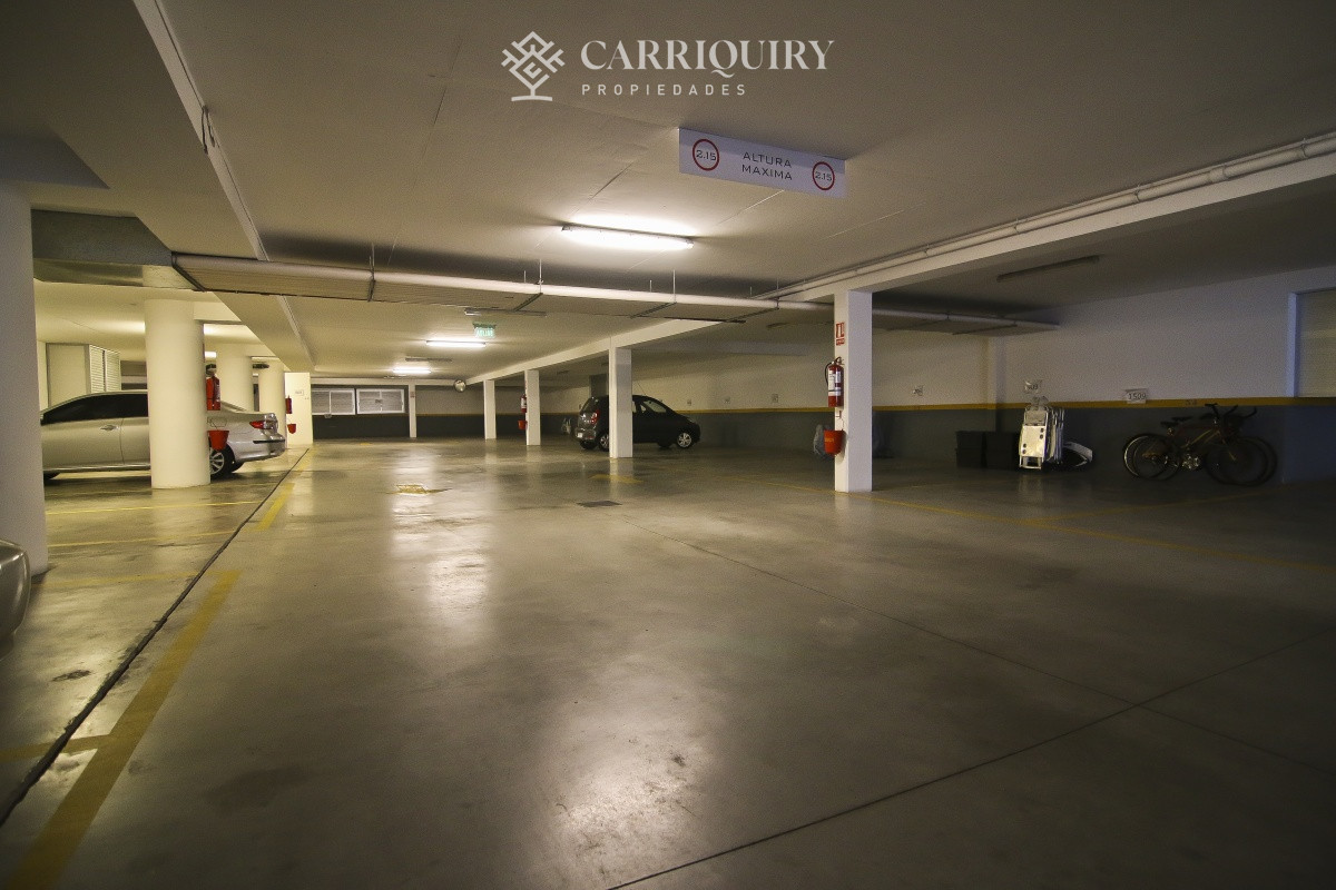 Apartamento ID.4972/Vivir-en-Punta-del-Este-con-su-mayor-confort - Apartamento 3 dormitorios  playa mansa, todos los servicios 