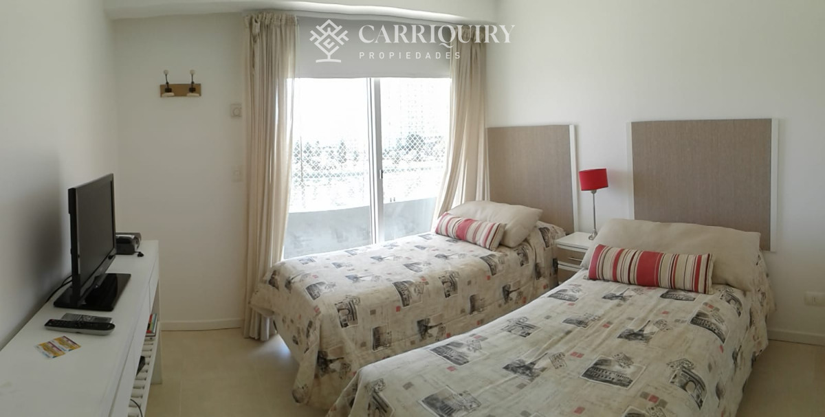 Apartamento ID.9588 -  Tres dormitorios en Playa Mansa