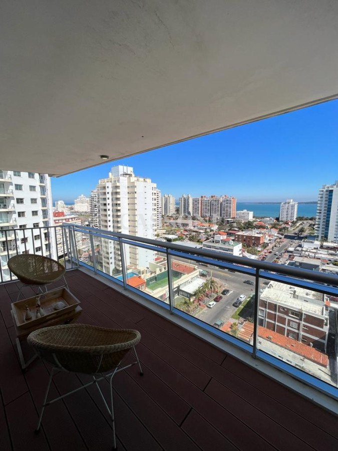Apartamento ID.1775 - Vista a Playa Mansa y Playa Brava