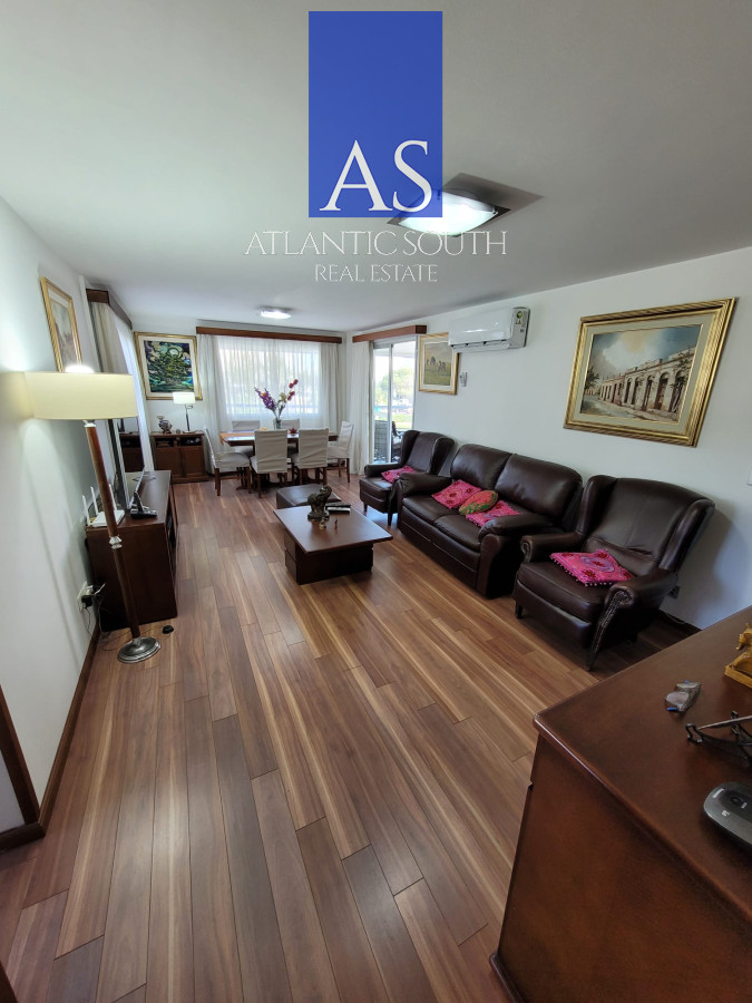 Apartamento 3 dormitorios en Playa Mansa - GoPunta - Portal Inmobiliario de Punta del Este - Maldonado