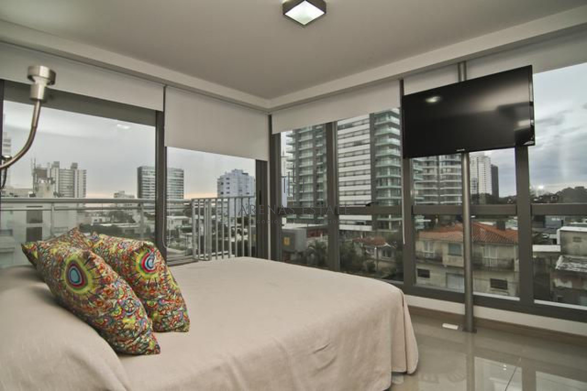 Apartamento ID.3190 - Apartamento de 2 dormitorios en venta Onix Punta del Este
