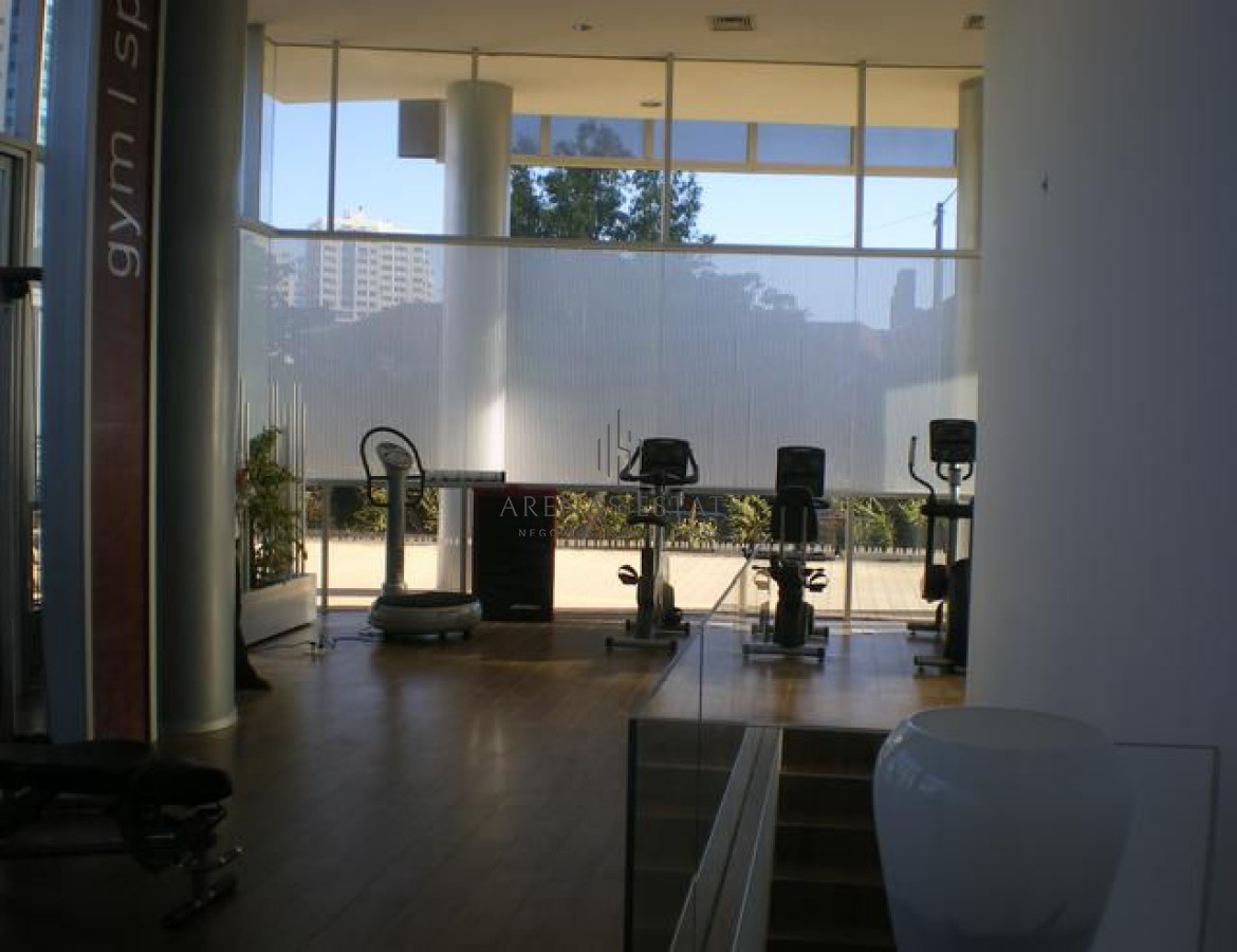 Apartamento ID.2226 - Apartamento de 3 dormitorios en venta en Alexander collection Punta del Este 