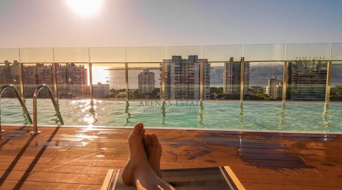 Apartamento ID.2333 - Apartamento de 3 dormitorios en Edificio con amenities , Punta del Este 