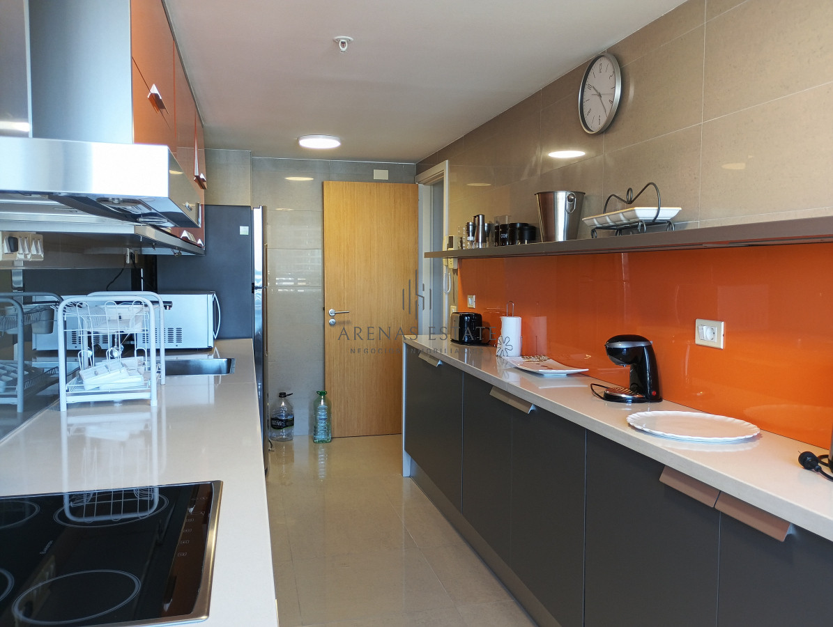 Apartamento ID.2226 - Apartamento de 3 dormitorios en venta en Alexander collection Punta del Este 