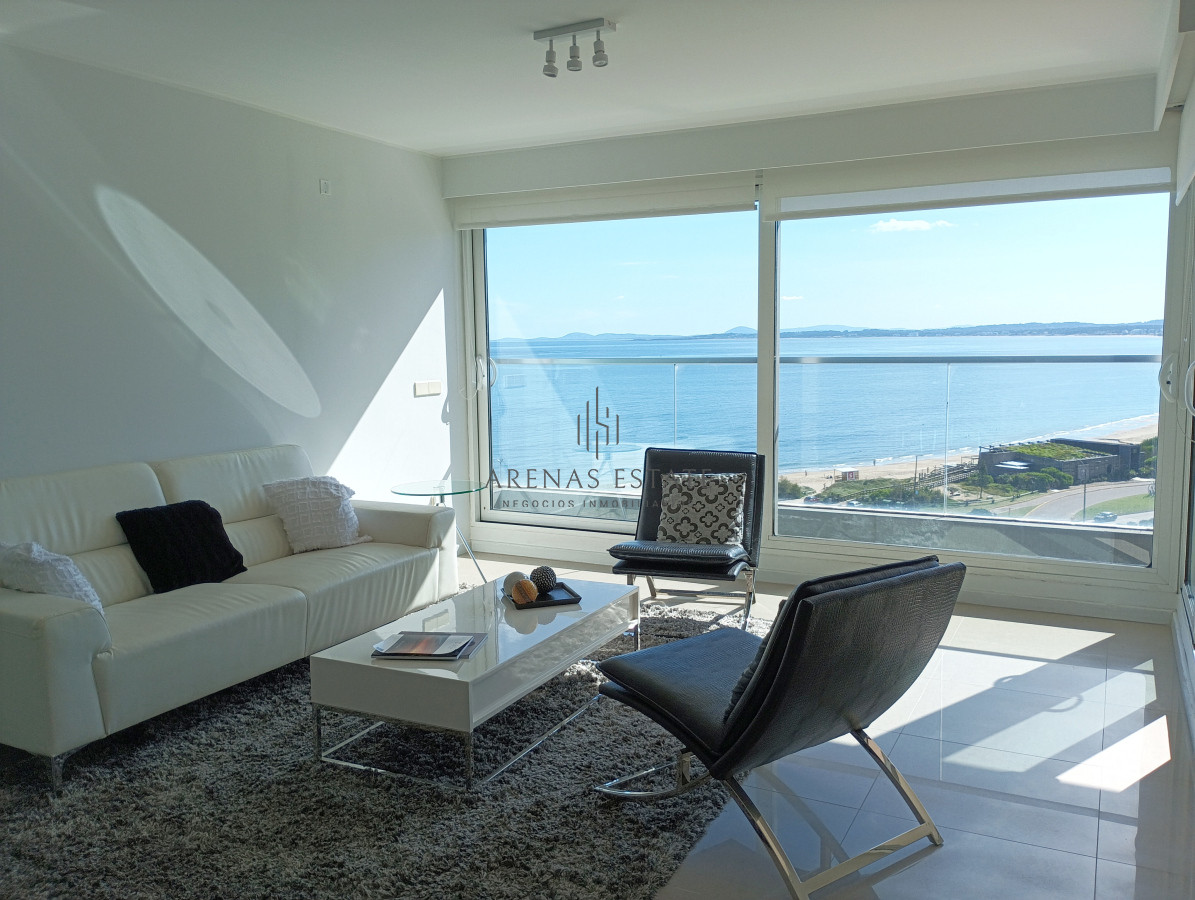 Apartamento ID.2226 - Apartamento de 3 dormitorios en venta en Alexander collection Punta del Este 