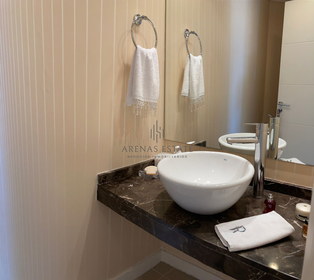 Apartamento ID.2587 - Apartamento en venta en Playa Mansa