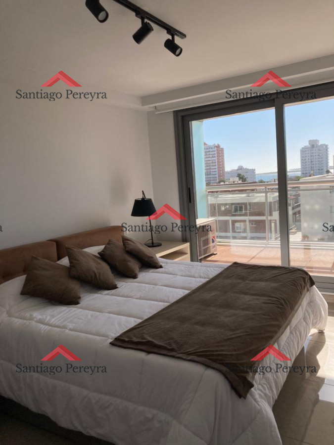 Apartamento ID.16769 - Un dormitorio y medio con vista parcial al mar