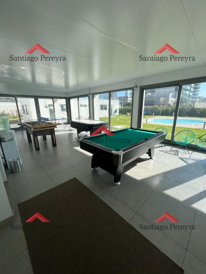 Apartamento ID.16769 - Un dormitorio y medio con vista parcial al mar