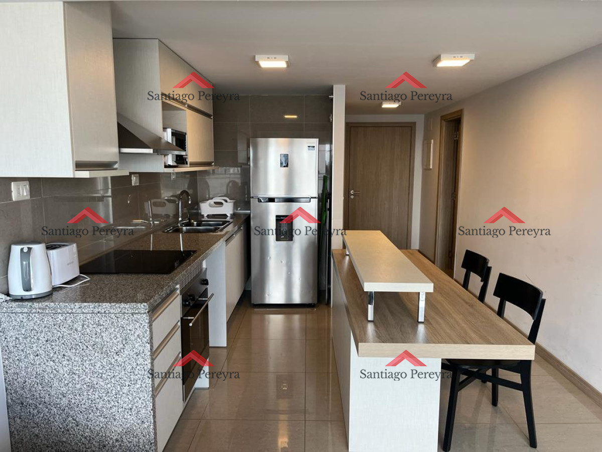 Apartamento ID.16769 - Un dormitorio y medio con vista parcial al mar