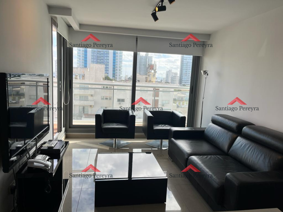 Apartamento ID.16769 - Un dormitorio y medio con vista parcial al mar