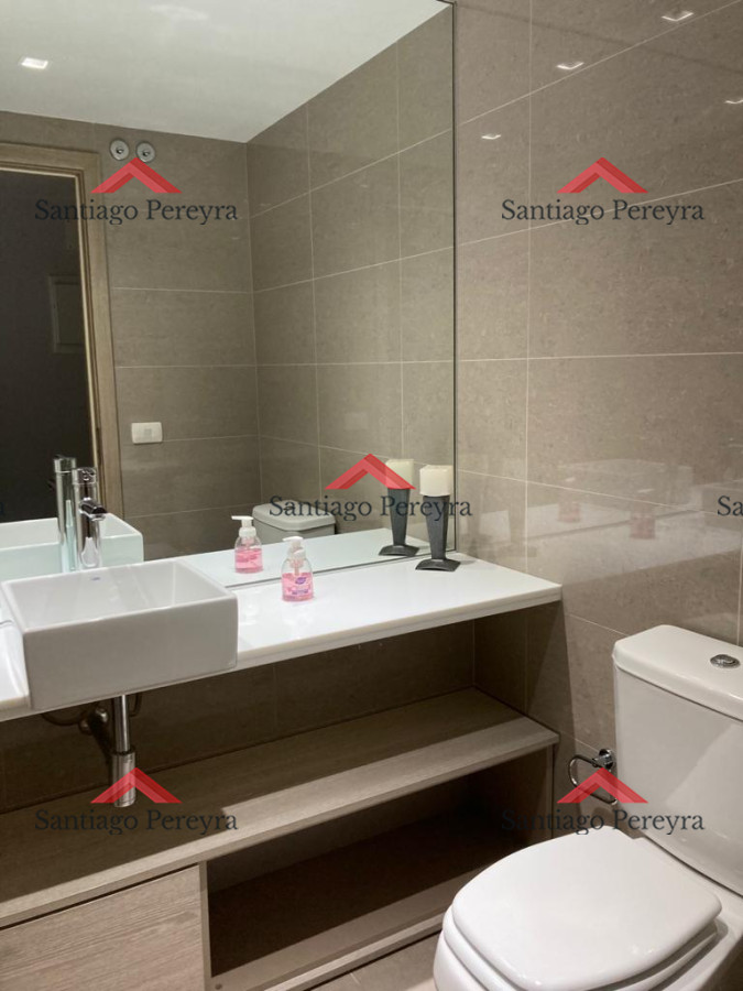 Apartamento ID.16769 - Un dormitorio y medio con vista parcial al mar