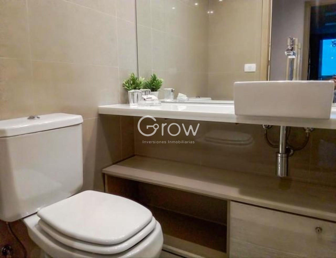 Apartamento ID.2433 - Vista a Playa Mansa con piscina olímpica