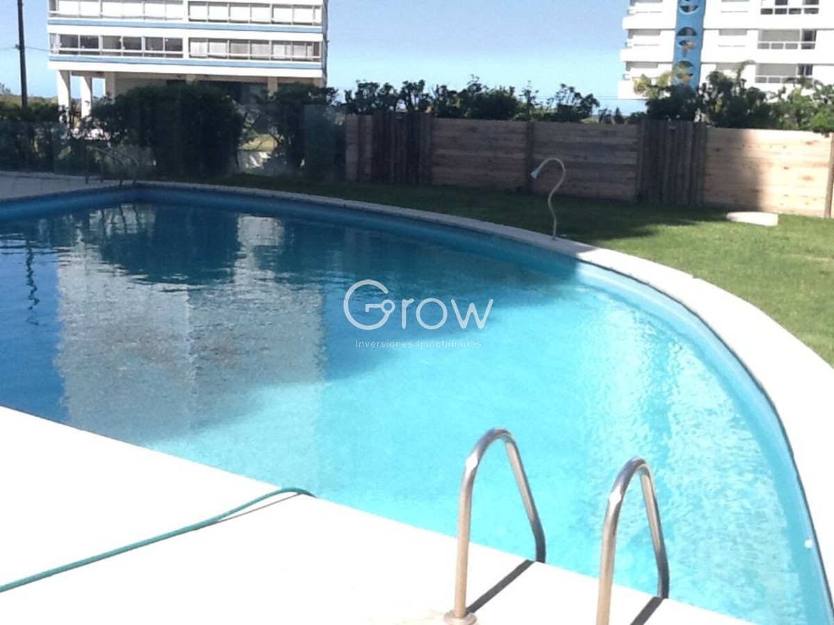 Apartamento ID.1885 - Frente a Playa Brava