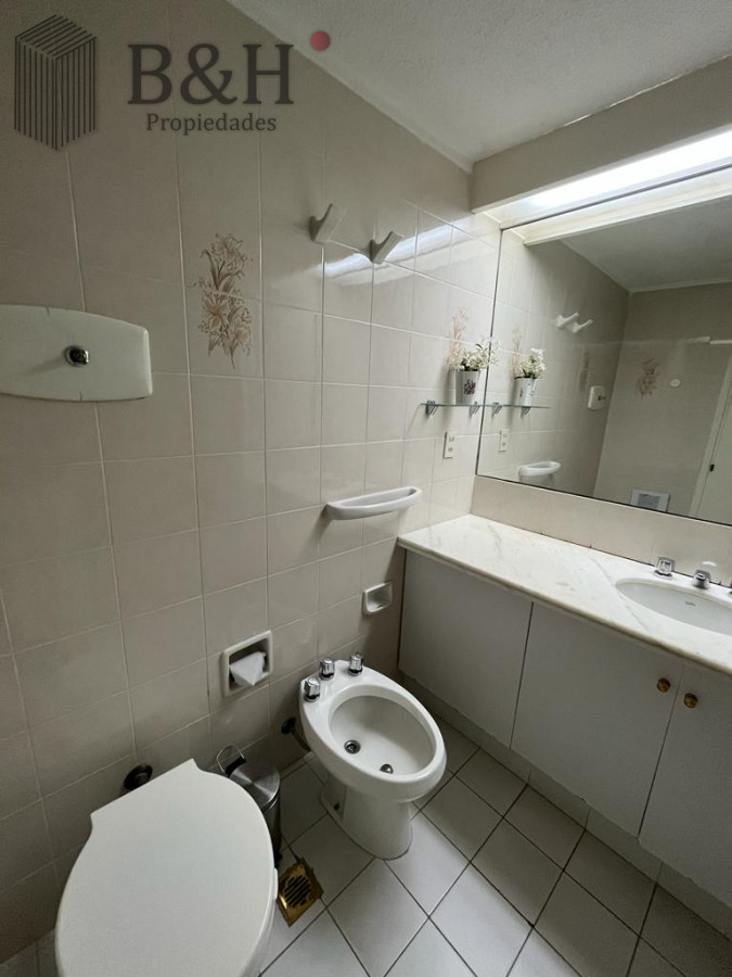 Apartamento ID.6683 -   A LA VENTA APARTAMENTO ZONA ENJOY PUNTA DEL ESTE