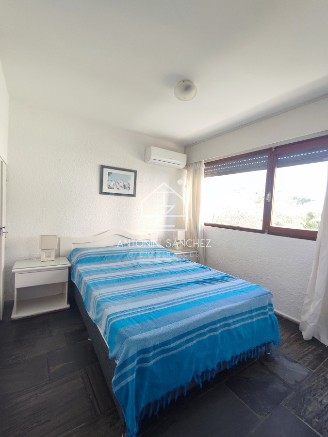 Apartamento ID.487 - Edificio frente al mar en Playa Brava