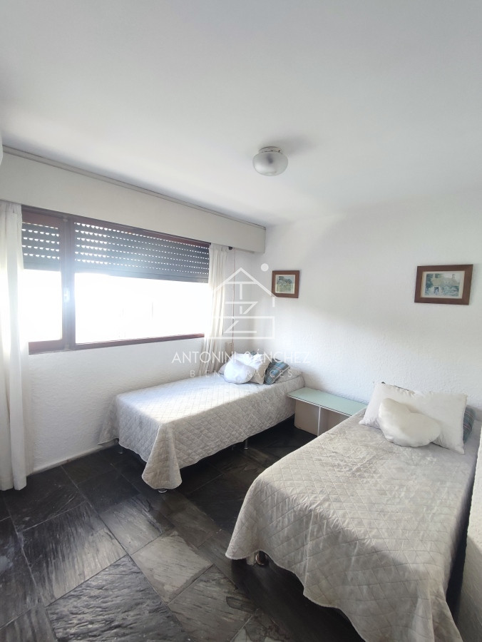 Apartamento ID.487 - Edificio frente al mar en Playa Brava