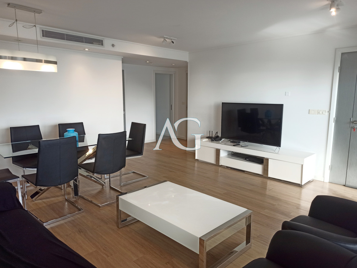 Apartamento ID.579 - Dos dormitorios con vista al mar