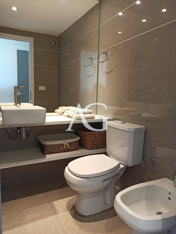 Apartamento ID.579 - Dos dormitorios con vista al mar