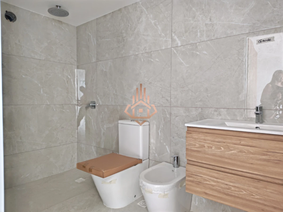 Un dormitorio a pocas cuadras de Playa Brava