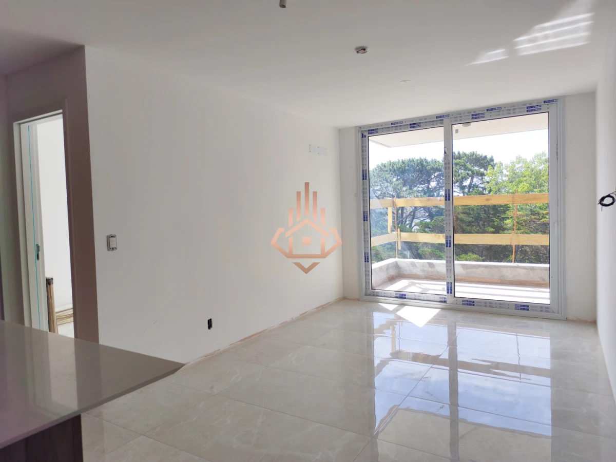 Un dormitorio a pocas cuadras de Playa Brava