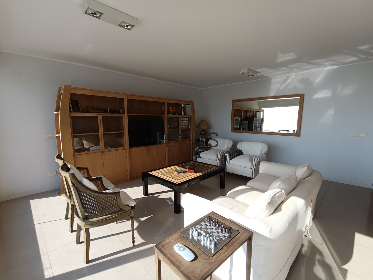 Apartamento ID.292 - Amplios dormitorios con vista al mar