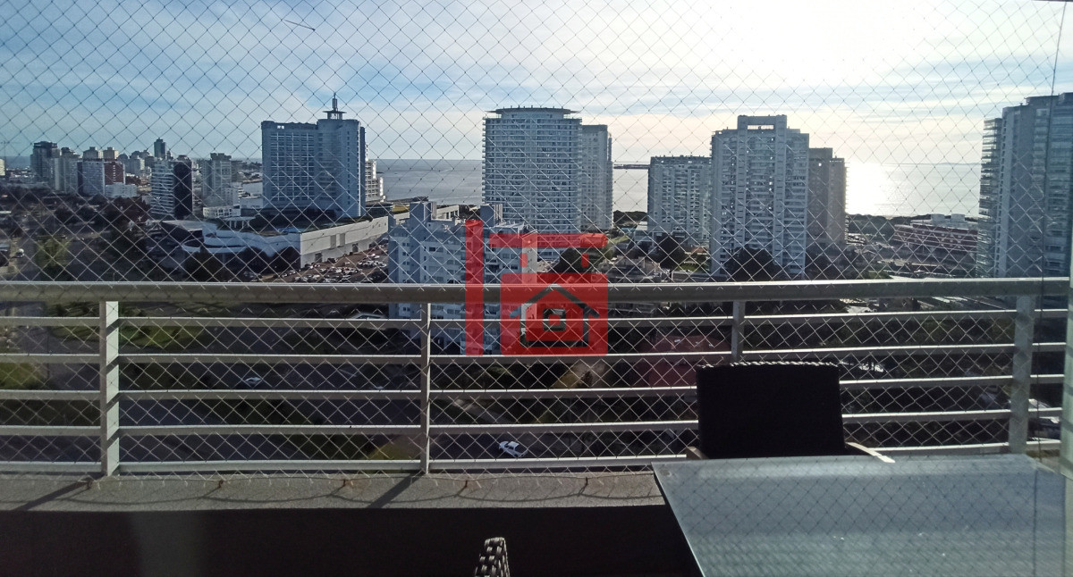 Apartamento ID.759 - Dos dormitorios con vista al mar