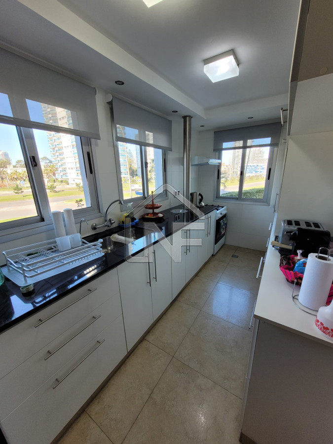 Apartamento ID.81 - Tres dormitorios a pasos del mar