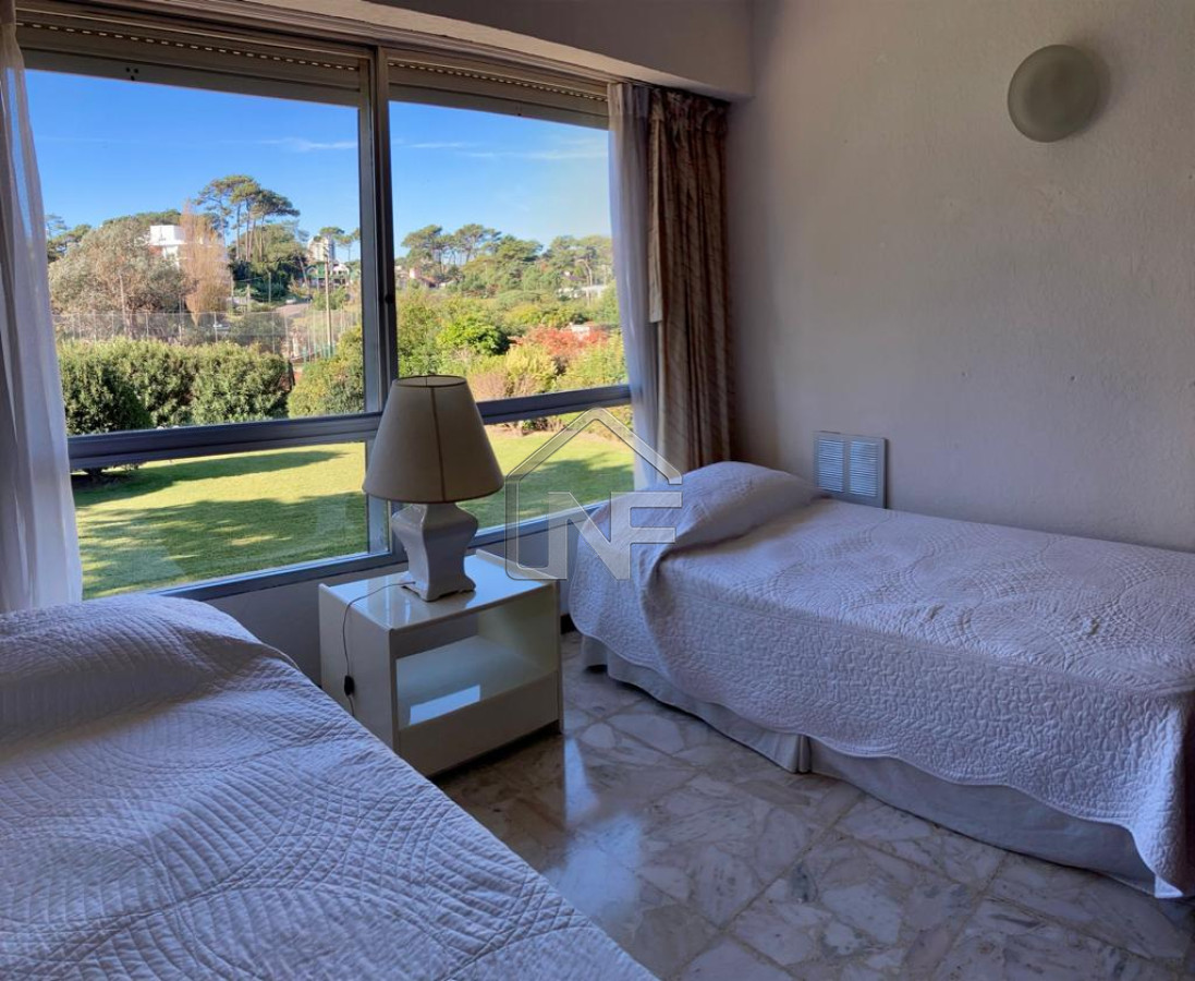Apartamento ID.83 - Tres dormitorios con vista al mar