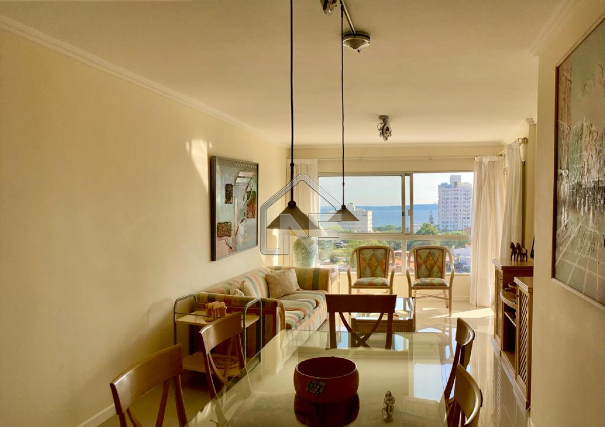 Apartamento ID.82 - Tres dormitorios con vista a Playa Mansa