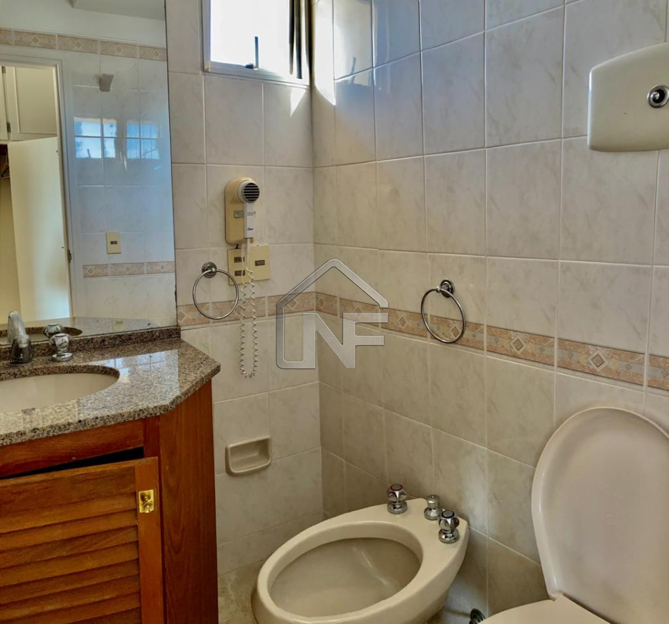 Apartamento ID.82 - Tres dormitorios con vista a Playa Mansa