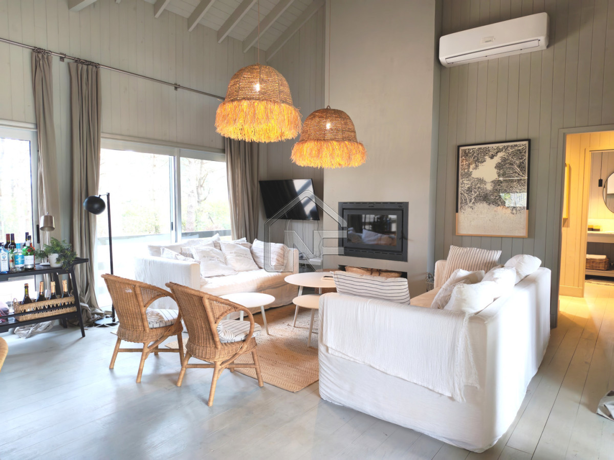 Casa ID.173 - Casa de cuatro dormitorios en Jose Ignacio para venta y alquiler