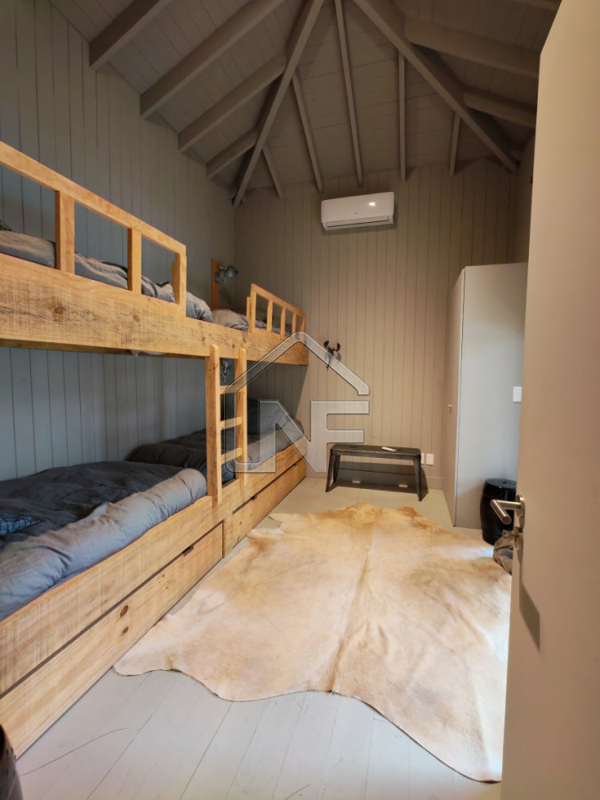 Casa ID.173 - Casa de cuatro dormitorios en Jose Ignacio para venta y alquiler