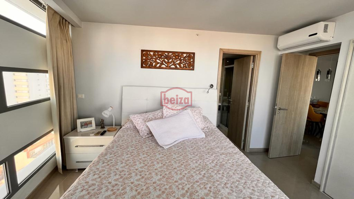 Apartamento ID.165944/Pda-2-Playa-Brava--2-dormitorios-en-suite,-amplio - Vista directa al mar. Torre de alta gama