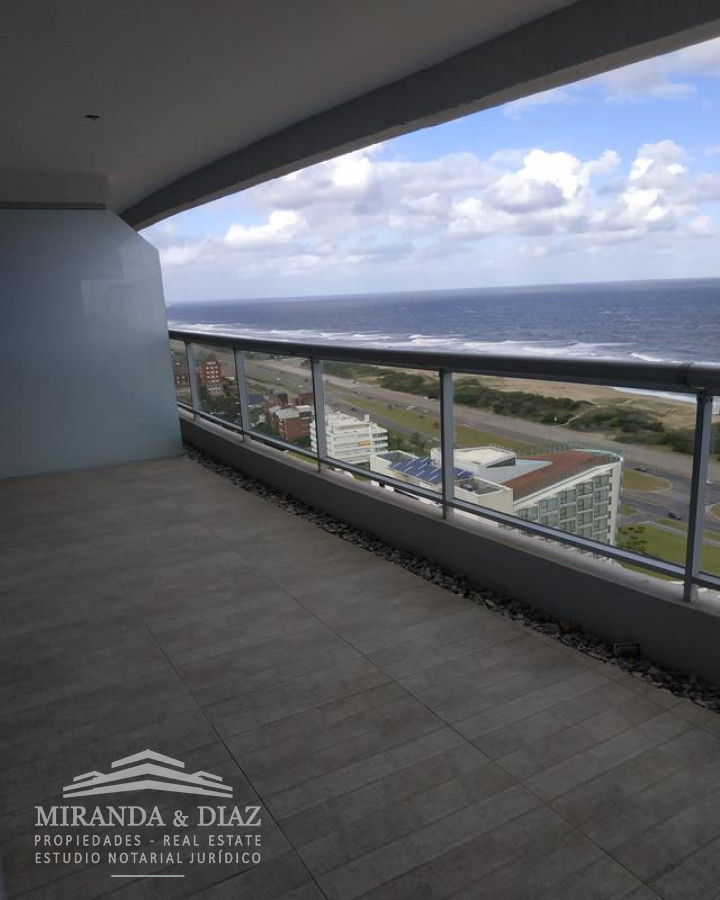 Brava - GoPunta - Portal Inmobiliario de Punta del Este - Maldonado