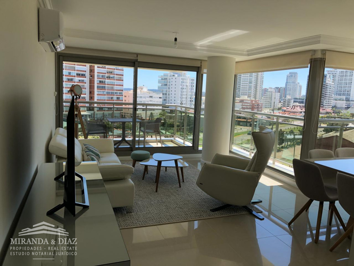 Brava - GoPunta - Portal Inmobiliario de Punta del Este - Maldonado