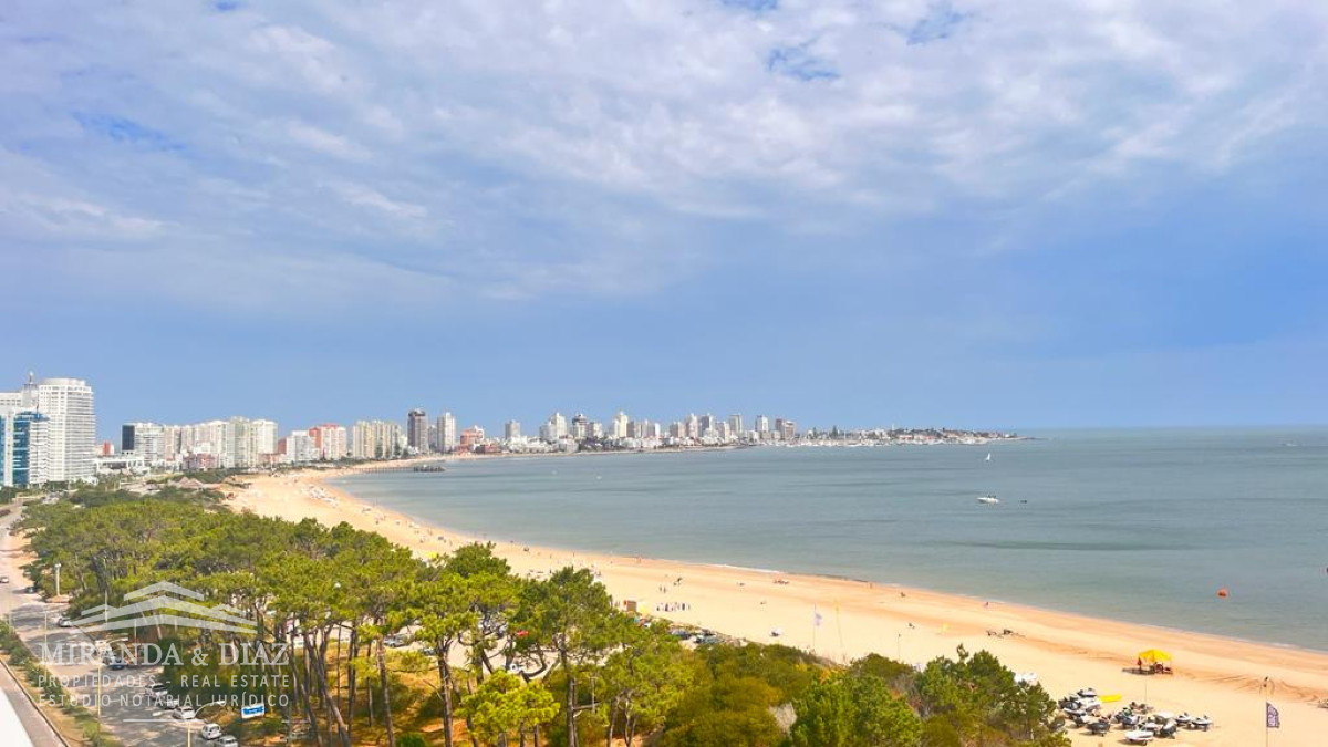 Playa Mansa