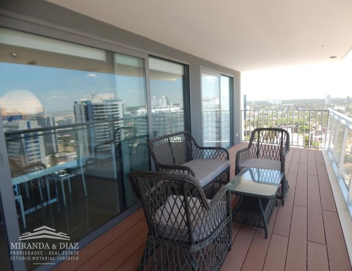 Brava - GoPunta - Portal Inmobiliario de Punta del Este - Maldonado