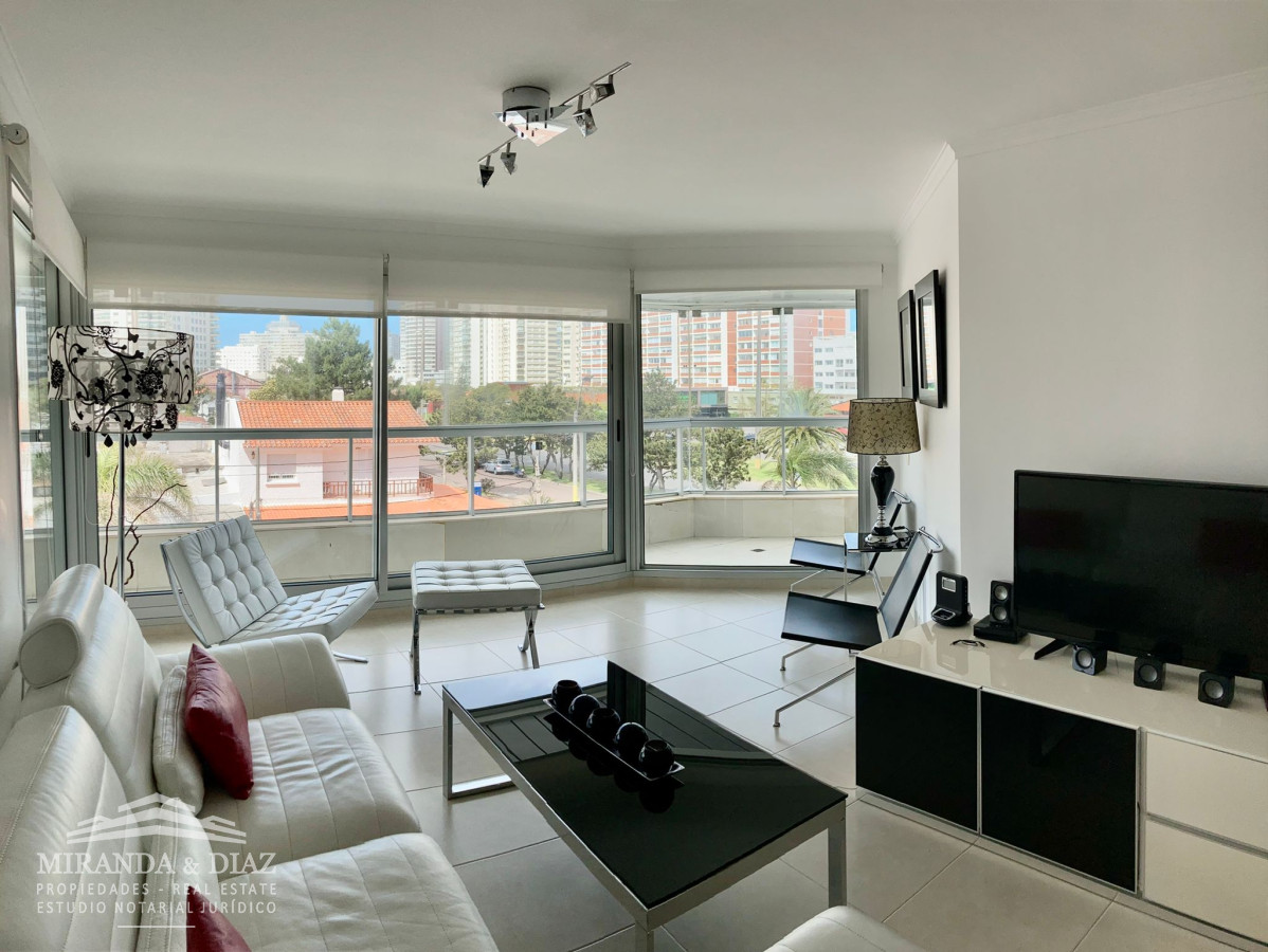 Mansa - GoPunta - Portal Inmobiliario de Punta del Este - Maldonado