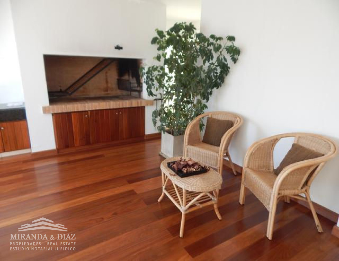 Brava - GoPunta - Portal Inmobiliario de Punta del Este - Maldonado